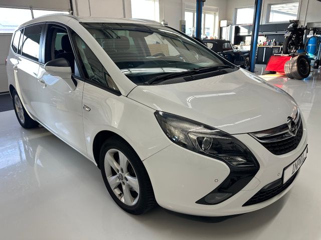 Opel Zafira C Tourer Style 5 Sitzer