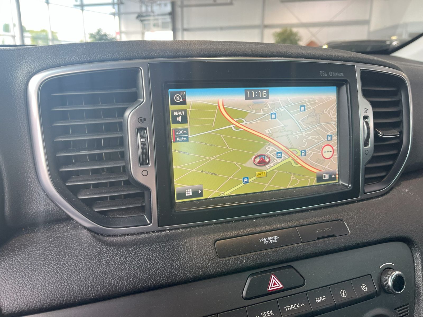 Fahrzeugabbildung Kia Sportage 2.0 CRDI AWD Spirit XEN NAV JBL 19"
