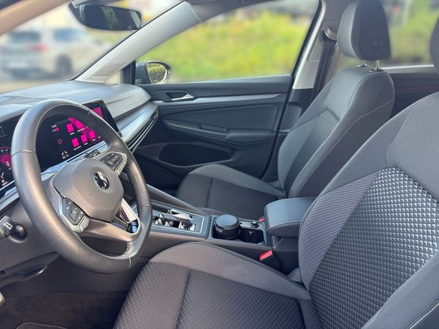 Golf VIII 2.0 TDI DSG ACTIVE MATRIX+HUD+PANO+ACC