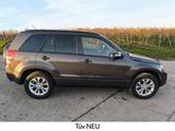 Suzuki Grand Vitara 2.4 Comfort 81 tkm modifiziert - gebrauchte Suzuki SUV & Geländewagen