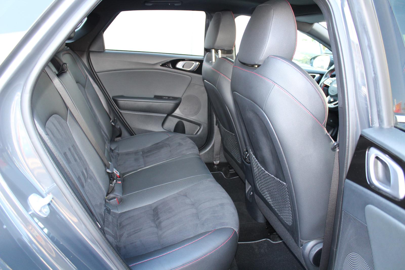 Kia ProCeed GT+PANO+El.Sitz Memory+BOSE+Klappen AGA