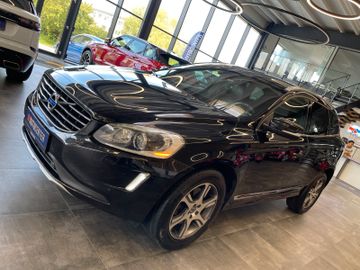 Volvo XC 60  Summum AWD *VOLLLEDER*NAVI*BI-XENON*PDC*