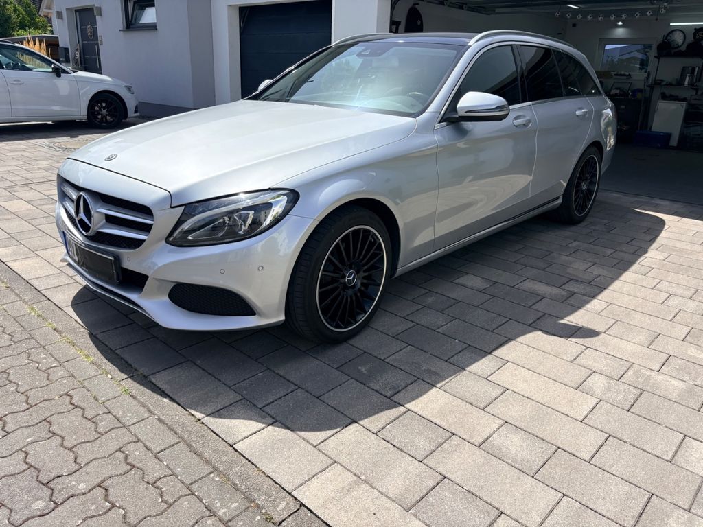 Image of Mercedes-Benz C 180