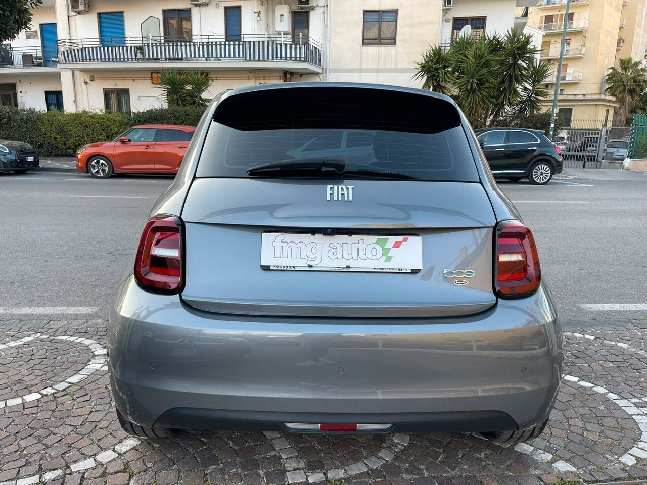 Fiat 500 500e Berlina 42 kWh La Prima Tetto Pano imagem 3
