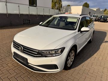 Volkswagen Passat Variant - 2
