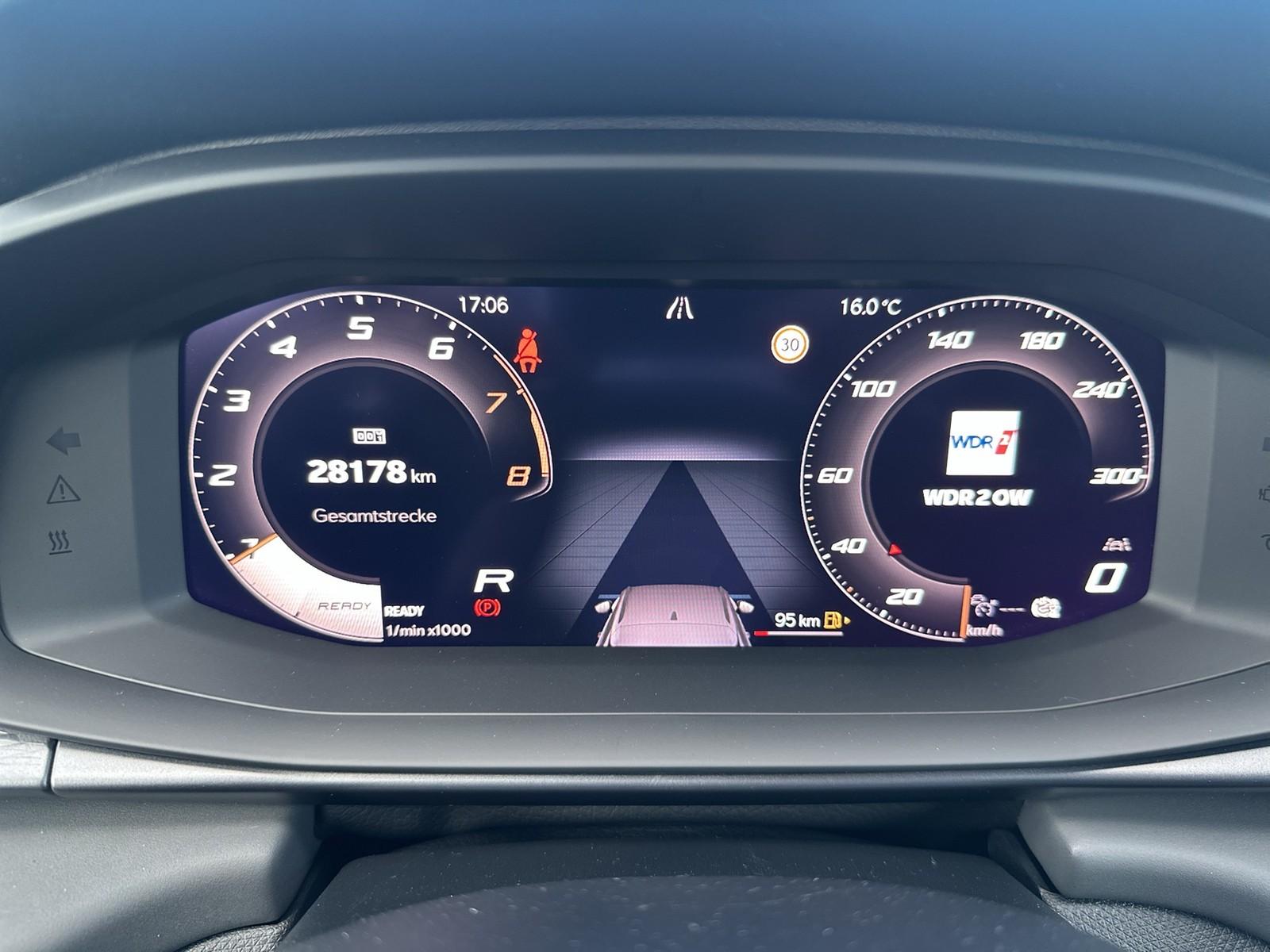 Cupra Terramar 1.5 eTSI DSG Navi LED HuD el.HK 360°Kam