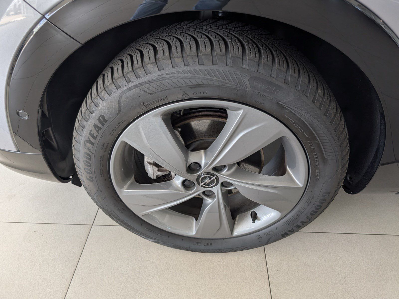 OPEL Grandland X Grandland 1.2 Turbo GS AT8 AHK IntelliLux Navi – Bild 7