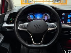 VW Golf VIII|SHZ|LHZ|LED|AHK|Massage|Kamera|Navi