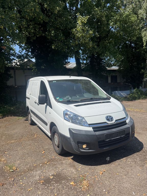 Image of Toyota Proace (Verso)