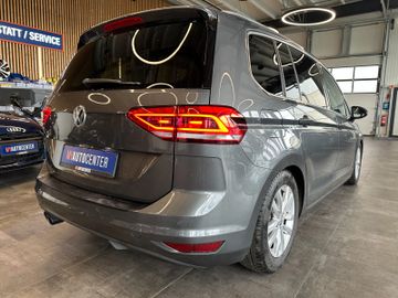 MYAUTOCENTER – Gebraucht- und Jahreswagen mit Werkstattservice in Pfaffenhofen Volkswagen Touran *AHK*ACC*PDC*3-Zonen*NAVI*1-HAND*