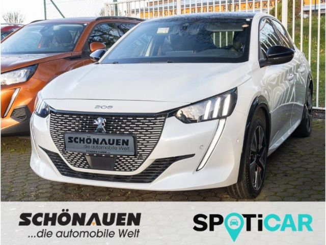 Peugeot e-208 ELEKTRO 136 GT +SHZ+NAV+CARPLAY+RFK+BT+MET