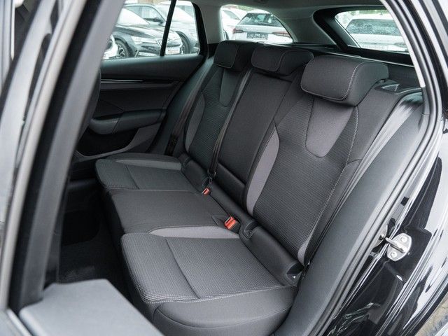 Octavia Combi 2.0 TDI Selection DSG NAVI+SIDE+RF
