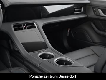 صورة مصغرة 15 لـ 2025 Porsche TAYCAN
