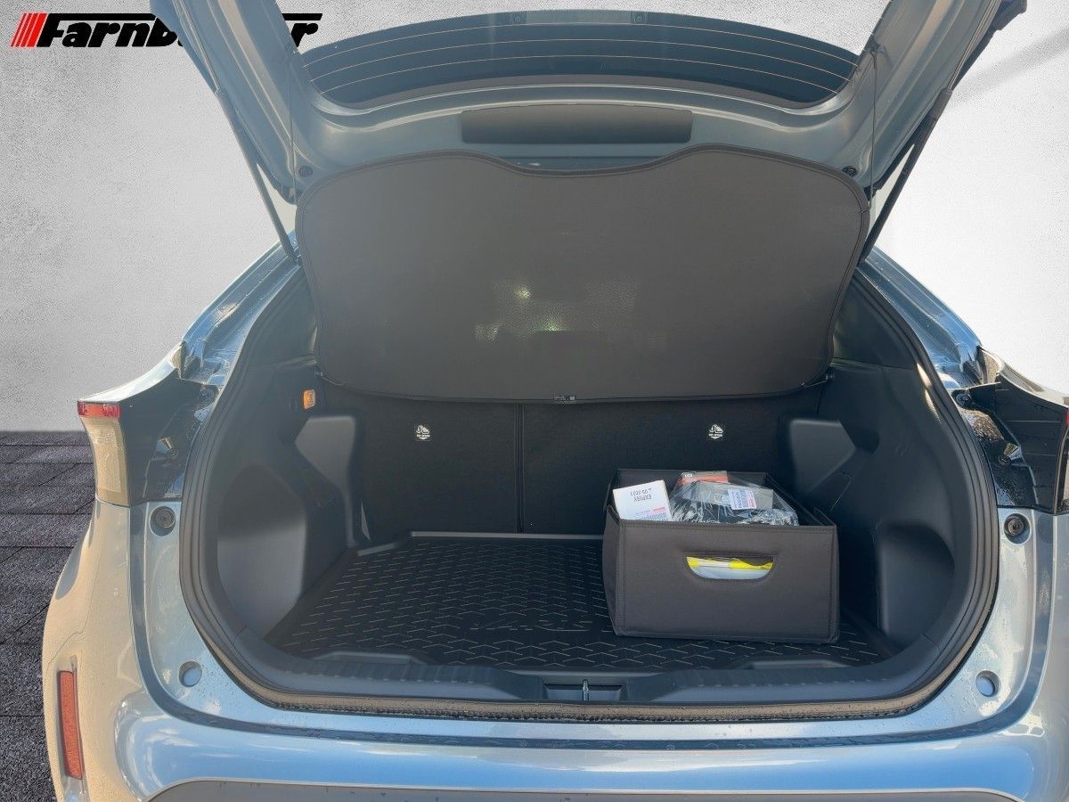 Fahrzeugabbildung Toyota Yaris Cross 1,5 Hybrid Teamplayer *Technikpaket*