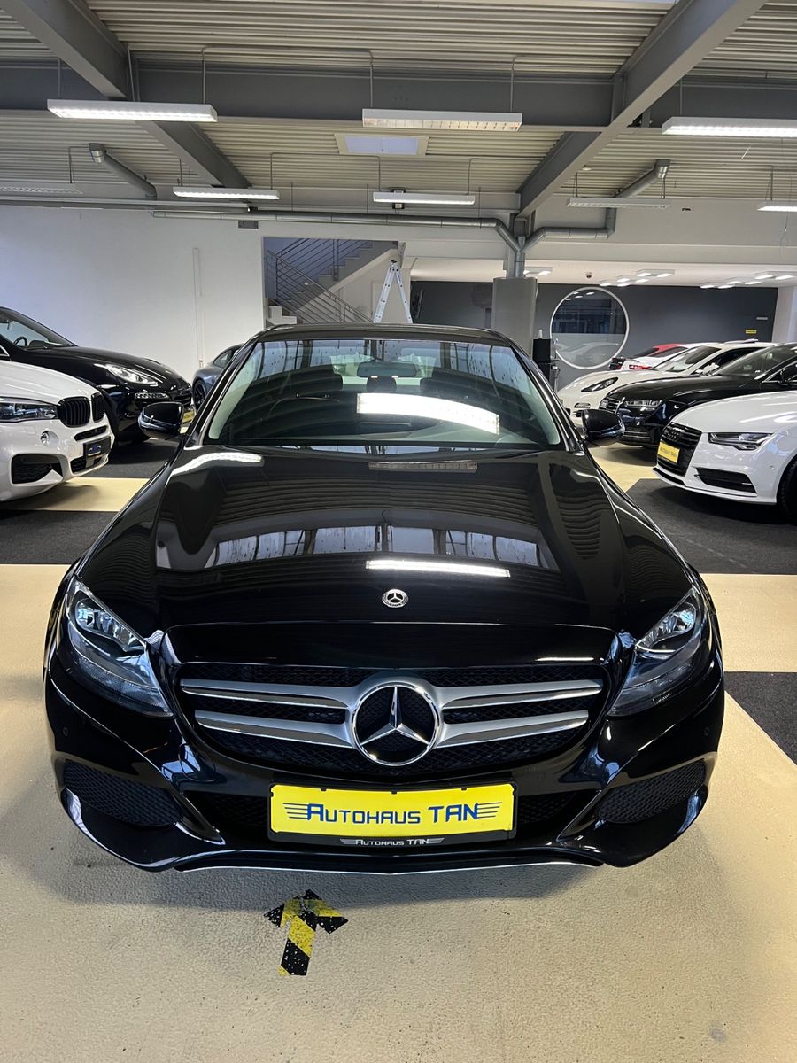 Fahrzeugabbildung Mercedes-Benz C 200 d Lim. Sport line * SITZH*TEILLEDER*NAVI*