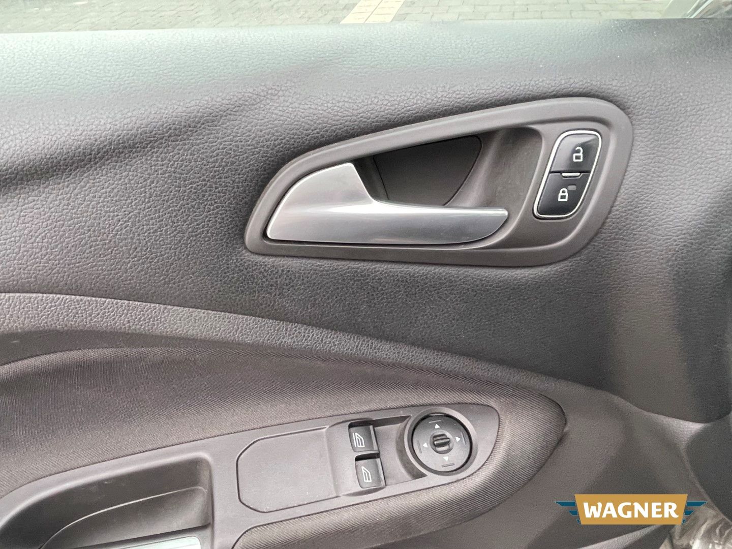 Fahrzeugabbildung Ford C-Max Business Edition Motorschaden