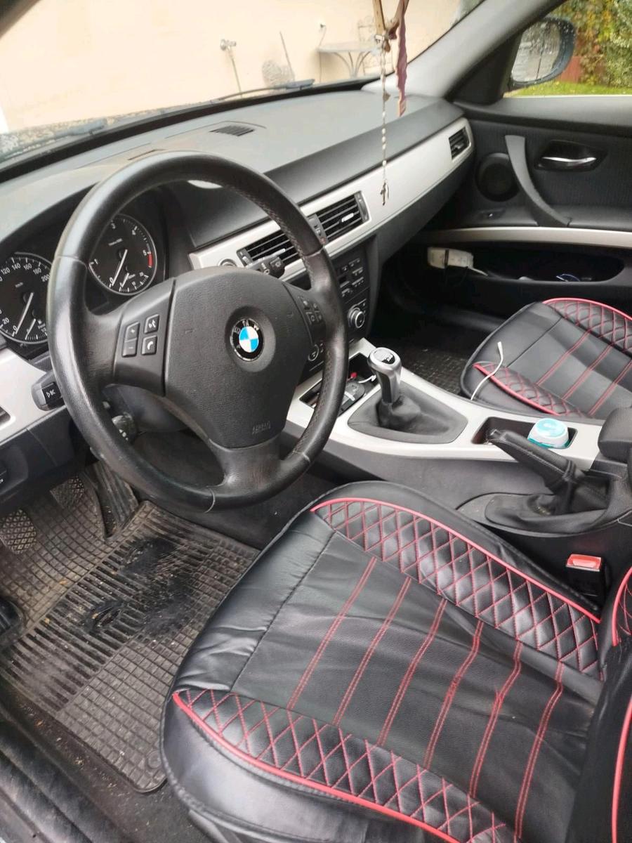 BMW 318 2012 — photo 5