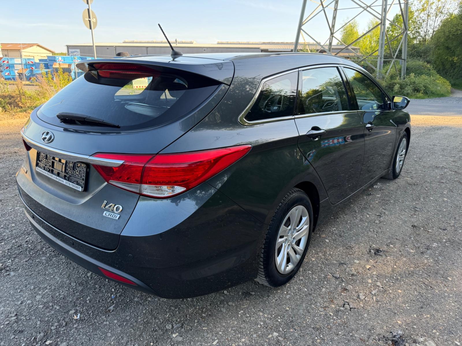Hyundai i40 2013 — engine 1.685 cm³, 136 HP (100kW)