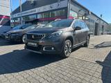Peugeot 2008 Allure Automatik ab. 99€ mtl. finanzieren - Peugeot 2008 Gebrauchtwagen in Frankfurt
