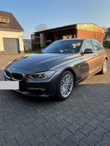 BMW 328i xDrive Luxury Line Luxury Line - BMW 328 aus 2012: 328i