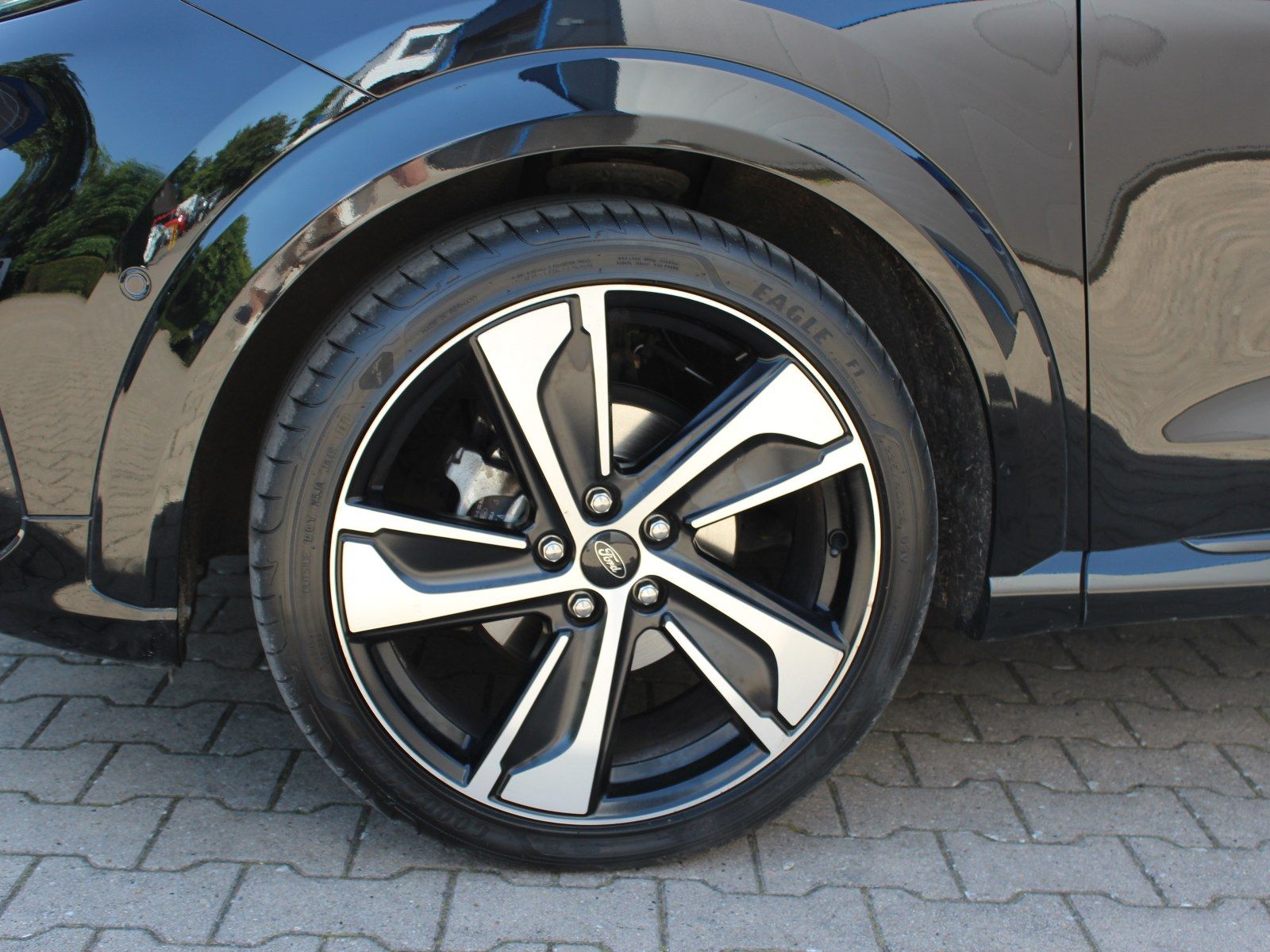 Fahrzeugabbildung Ford Puma ST-Line X 1,5 EcoBoost Mild Hybrid