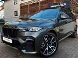 BMW X7 xDr40d M Sport PANO-SKY*B&W*M-Sitze*Carbon - gebrauchte BMW X7 aus dem Jahr 2021