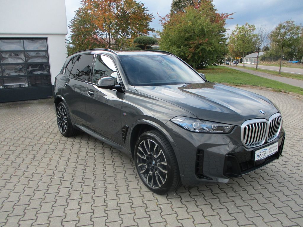 Image of BMW X5