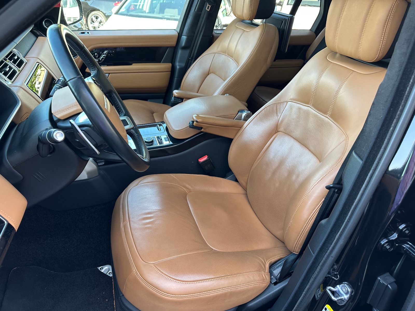 Fahrzeugabbildung Land Rover RANGE ROVER AUTOBIOGRAPHY*VOLLAUS.+1.HAND*