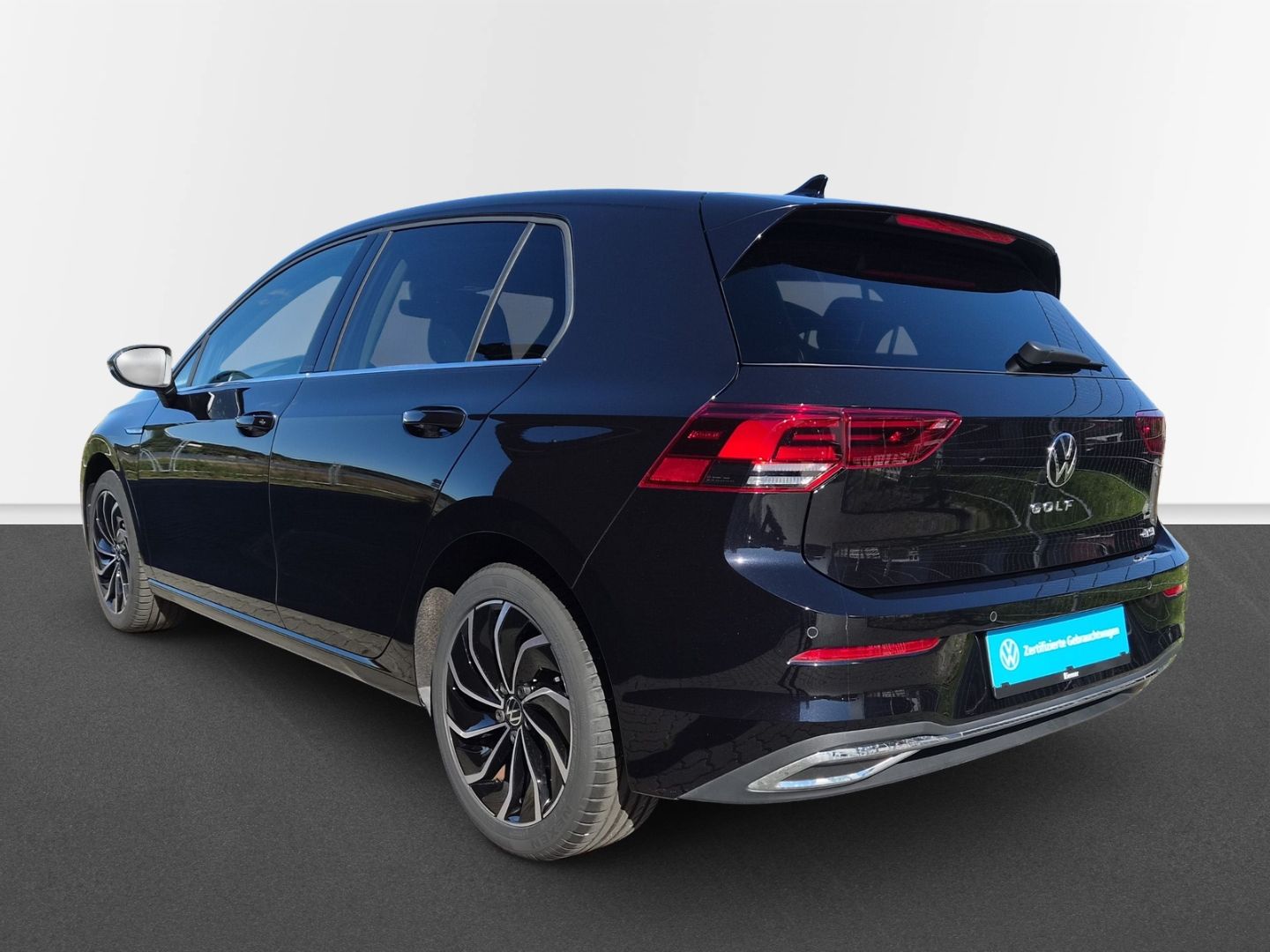 Volkswagen Golf Style 1.5 eTSI DSG AHK Massage CAM ACC SHZ foto 2