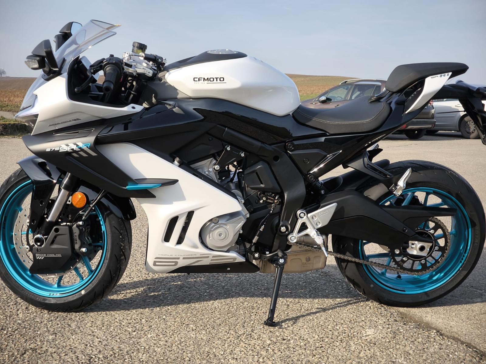 CFMOTO 675SR-R / am Lager