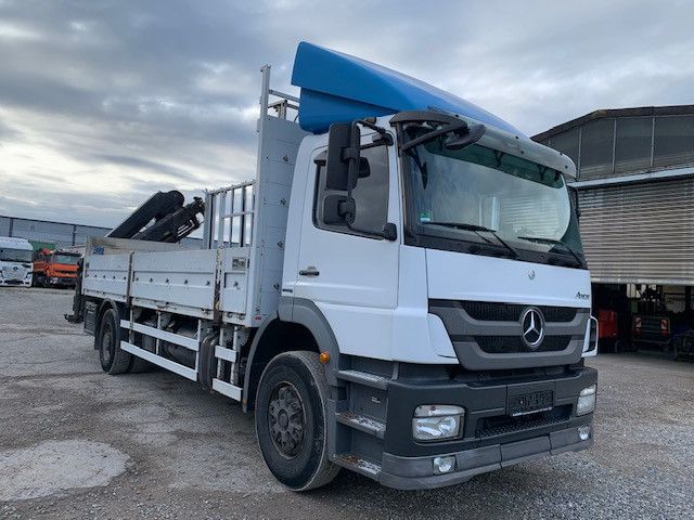 Mercedes-Benz Axor 1833 L, Kran PK14002 EH Funk Glastransport