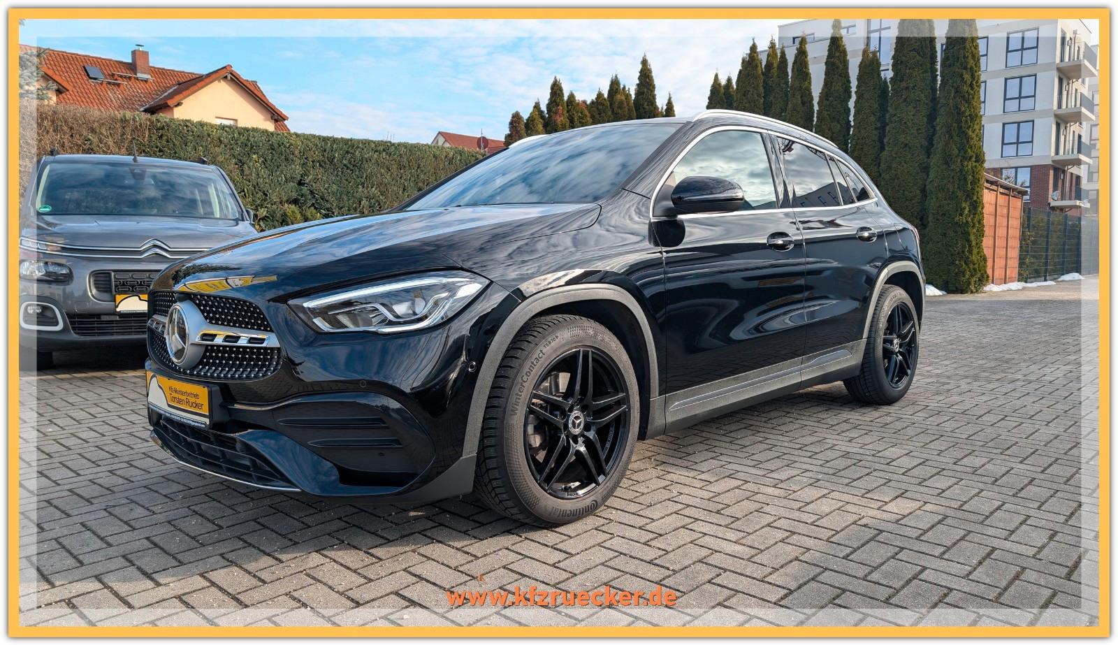 Mercedes-Benz GLA 200 7G-DCT AMG Line PANO NAV MBUX SHZG 19"