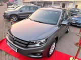 Volkswagen Tiguan Track & Field 4Motion/Automatik/Klima/AHK - Volkswagen Tiguan: Field Track