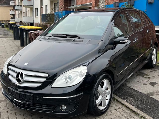 Mercedes-Benz B 200 Sportpaket *TÜV 06/2026-PANO-LEDER*