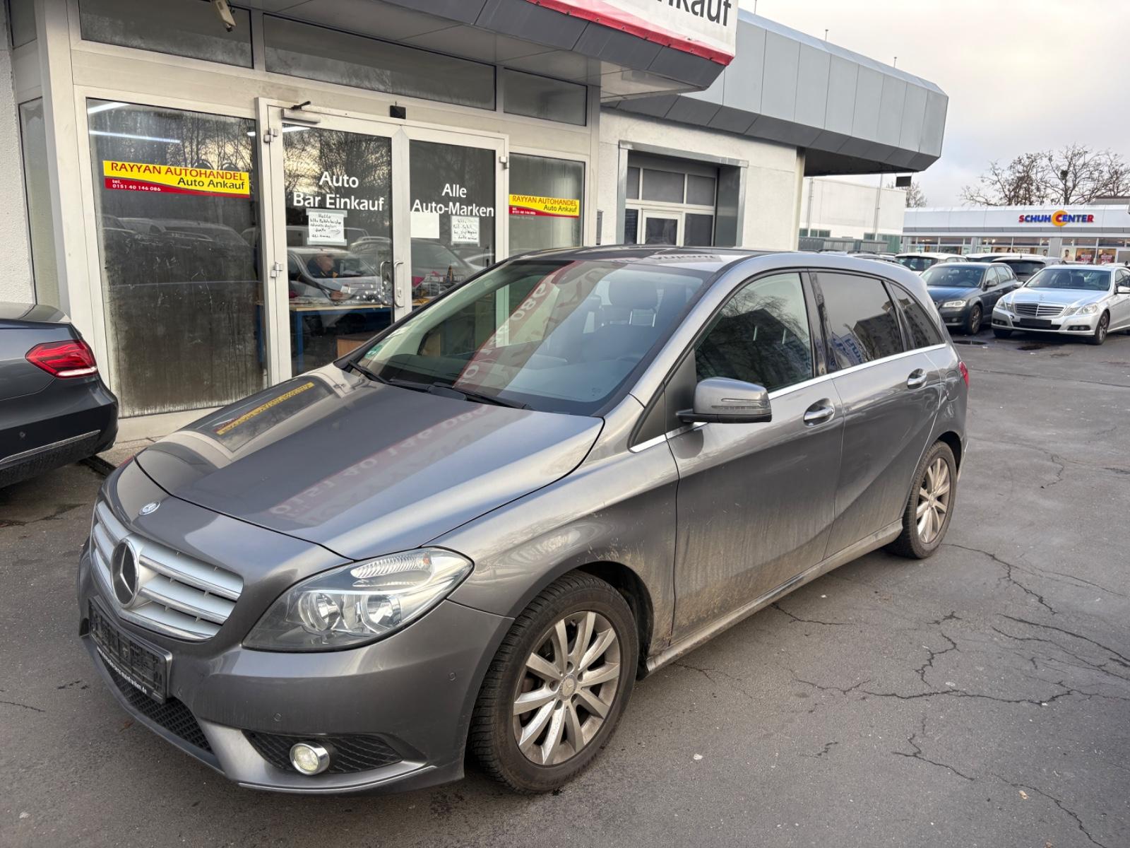 Mercedes-Benz B 180 AUTOMATIK