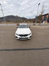 BMW 330e M Sport