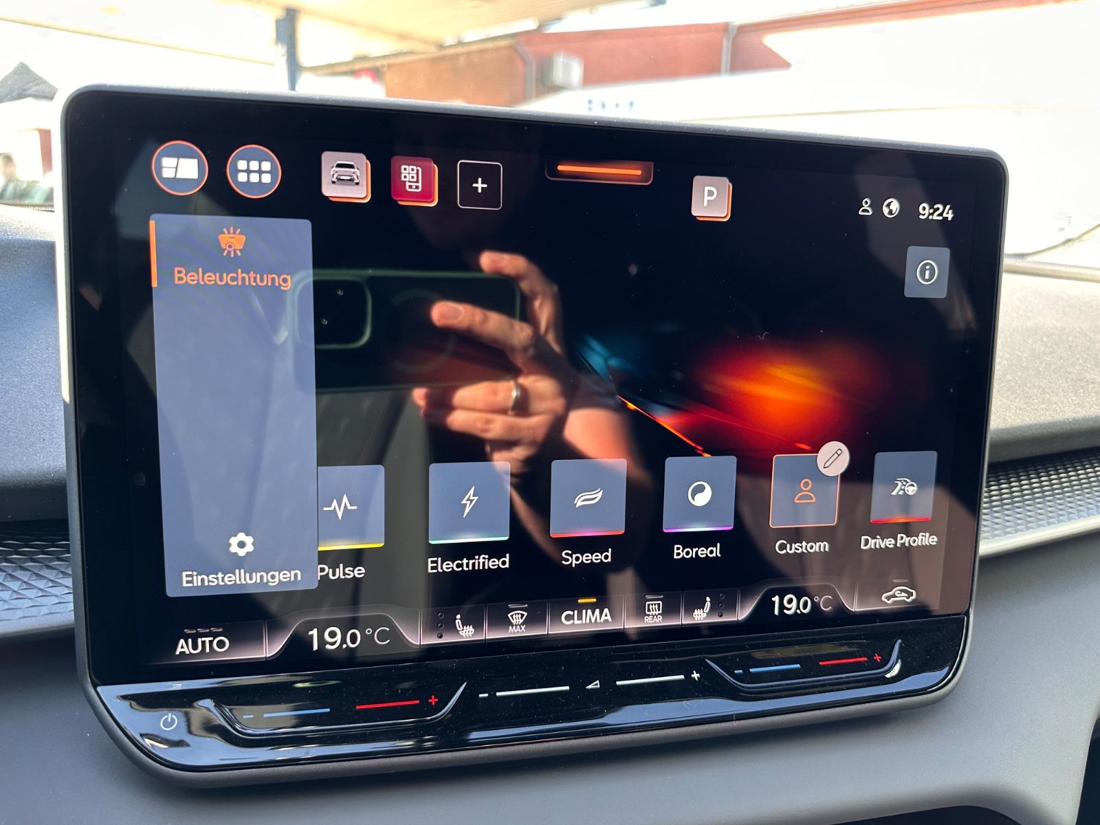 Fahrzeugabbildung CUPRA Terramar 1.5 eTSI AHK/ACC/SHZG/LED/PDC/RFK