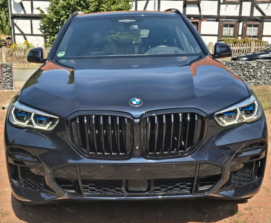 Image of BMW X5
