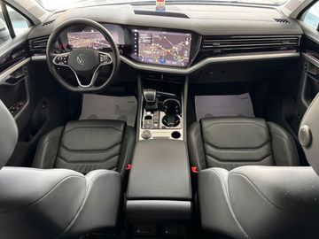 Volkswagen Touareg - 10
