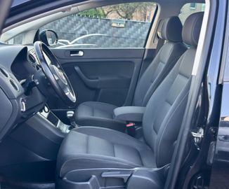 Volkswagen Golf Plus - 12