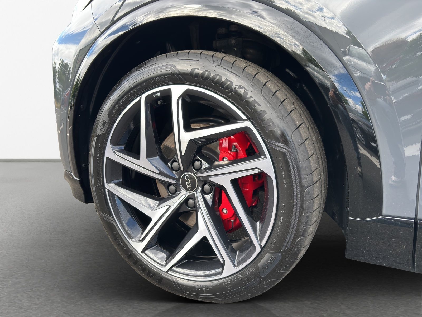 Audi Q6 e-tron - Bild 13
