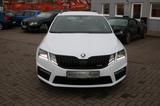 Skoda Octavia RS 2.0 TDI DSG 4x4 ACC/LED/Scheckheft - Skoda Octavia mit Diesel-Antrieb: Allradantrieb, Kombi, 2.0
