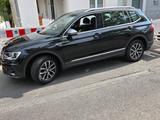 Volkswagen 7 Sitzer Familienwagen VW Tiguan Automatik... - : Familienwagen