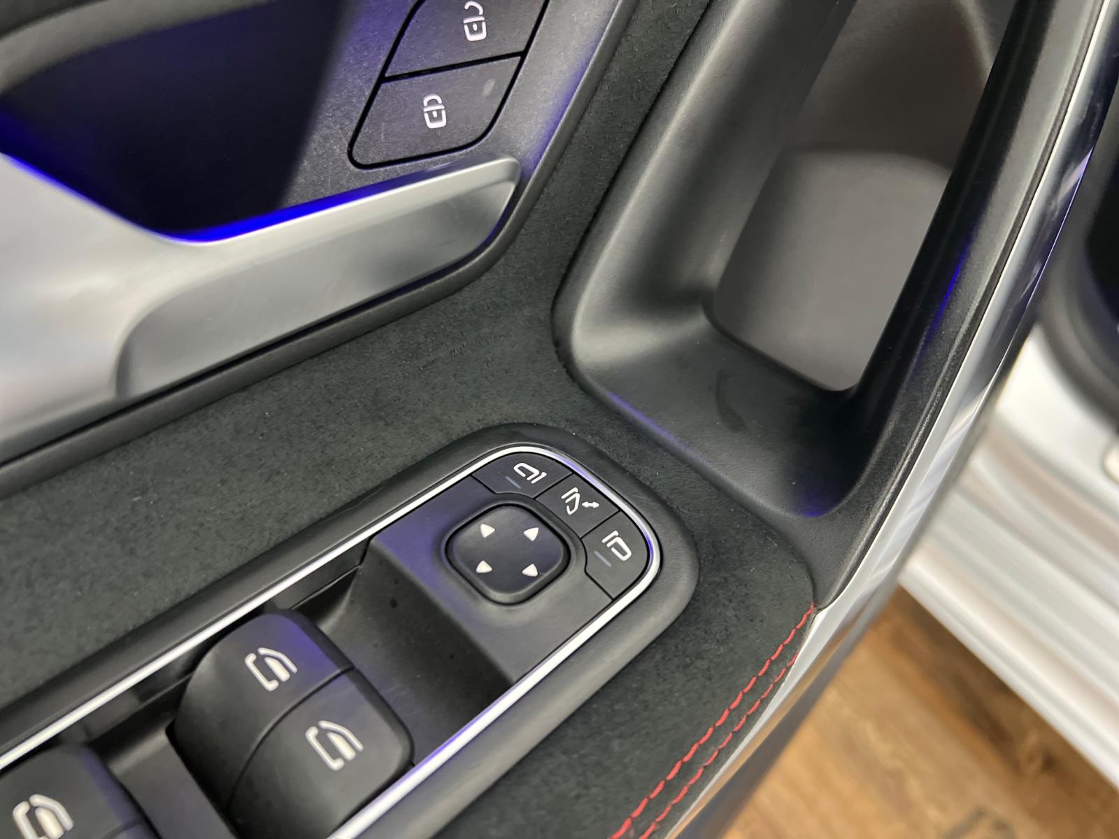 Mercedes-Benz A-Class 4 MATIC / KEYLESS / AMG / AMBIENTE / 1.HD, миниатюра 16
