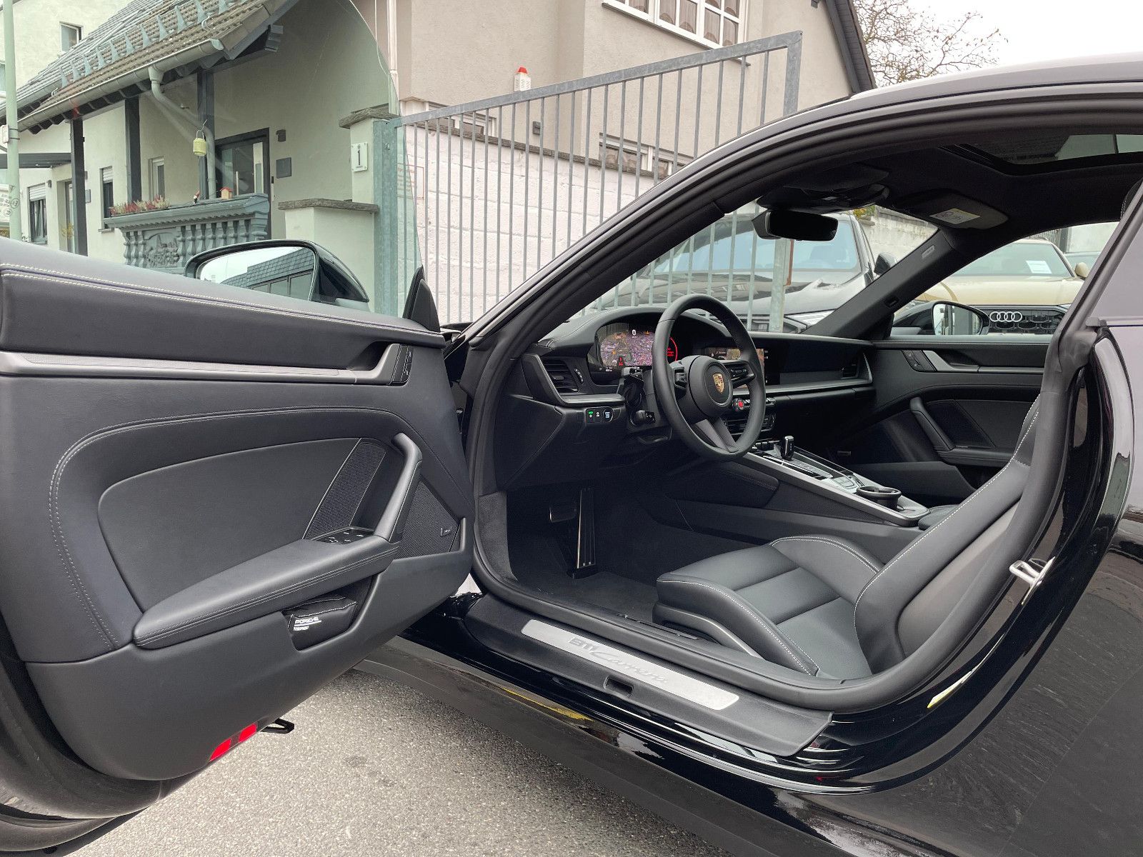 Fahrzeugabbildung Porsche 992 911 Carrera Coupé Facelift |Bose|Pano|PASM|