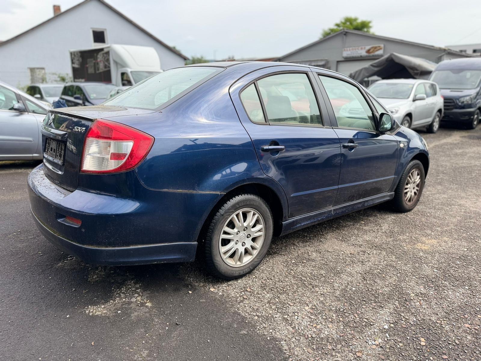 Suzuki SX4 1.6 VVT 2WD Comfort