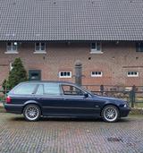 BMW 540i Touring mit Serviceheft und generalüberholt - BMW 540 aus 2001: 540i