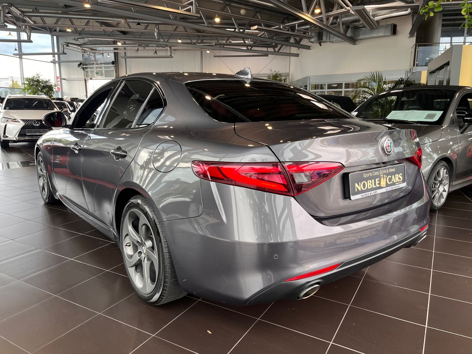 Fahrzeugabbildung Alfa Romeo Giulia Super H/K LEDER XEN NAV ACC RFK ALU