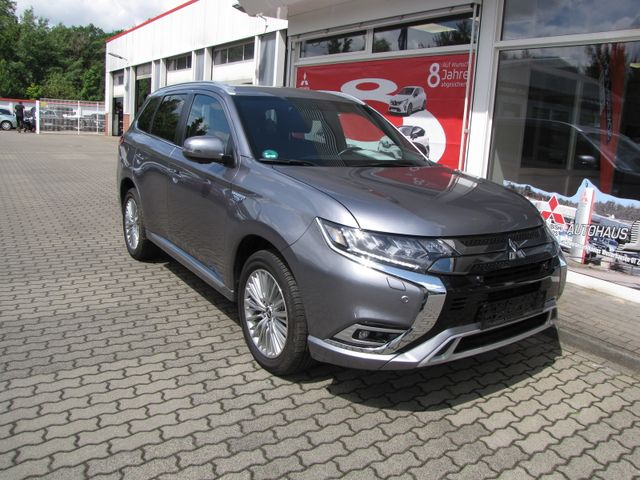 Mitsubishi Outlander PHEV Top 4WD