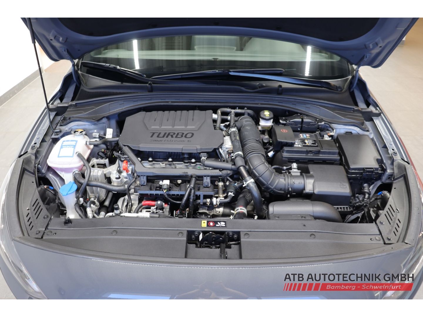 Fahrzeugabbildung Hyundai i30 Advantage 1.5 T-GDi 48V DCT Navi Apple CarPl